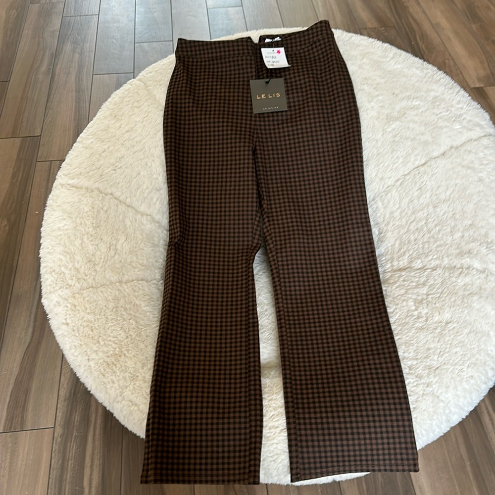 LELIS stretch pants with a flared bottom brown and black plaid size small